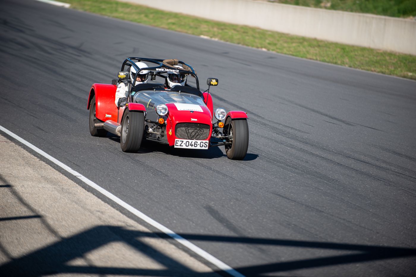 Caterham 7'Driver en courbe